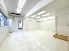 【東京都/渋谷区神宮前】ビラ・グロリア リビング・ダイニング