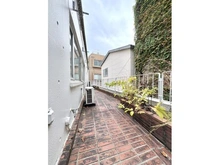 【東京都/渋谷区神宮前】ビラ・グロリア バルコニー