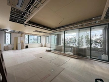 【東京都/港区西麻布】麻布霞町パーク・マンション リビング・ダイニング：リフォーム工事中