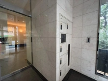 【東京都/目黒区中目黒】ナイスアーバン中目黒 宅配BOX