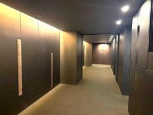 【東京都/港区西麻布】ザ・パークハウス西麻布レジデンス アプローチ