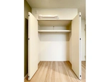 【東京都/世田谷区砧】タウンハイツ砧 収納（約5.0帖の洋室部分）