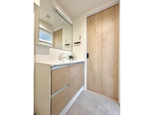 【東京都/港区西麻布】クラウン西麻布 洗面室