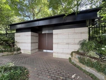 【東京都/港区白金】グランドメゾン白金の杜 ザ・タワー 裏門