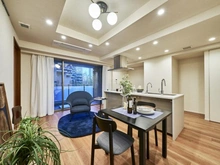 【東京都/渋谷区広尾】広尾ガーデンフォレスト  A棟 リビング・ダイニング：※家具・調度品は販売価格に含まれておりません