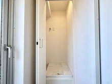 【東京都/港区六本木】六本木アーバンレックス 洗濯パン