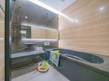 【東京都/港区赤坂】ヴェーゼント赤坂新坂 浴室