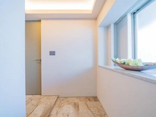 【東京都/港区赤坂】ヴェーゼント赤坂新坂 玄関