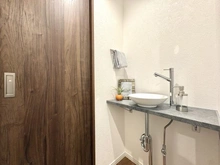 【東京都/港区南麻布】ノア南麻布 トイレ前手洗い場