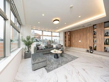 【東京都/港区六本木】マジェスタワー六本木 リビング・ダイニング：※家具調度品等は販売価格に含まれません。