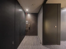 【東京都/港区六本木】マジェスタワー六本木 玄関