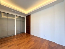 【東京都/港区六本木】ロイヤルシーズン六本木 洋室（約7.0帖）