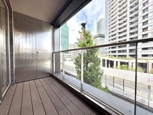 【東京都/港区六本木】ロイヤルシーズン六本木 バルコニー（東向き）