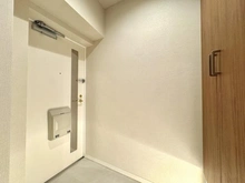 【東京都/港区西麻布】港区西麻布4丁目 中古マンション 玄関