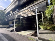 【東京都/港区南青山】コンフォール南青山 エントランス