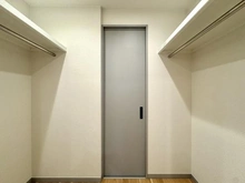 【東京都/港区六本木】アンバサダー六本木 ウォークインクローゼット