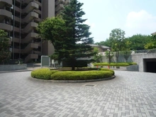 【神奈川県/横浜市都筑区南山田】港北ニュータウンパークサイドハイツ4番館 共用部