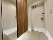 【東京都/新宿区新小川町】アトラス江戸川アパートメント 玄関