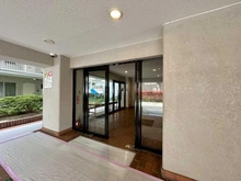 【東京都/新宿区筑土八幡町】神楽坂ハウス エントランス