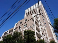 【東京都/新宿区北新宿】レグノ・セレーノ 外観