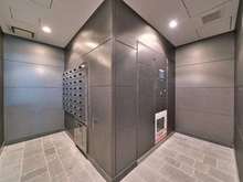 【東京都/新宿区中里町】オーベルアーバンツ神楽坂 メールBOX・宅配BOX