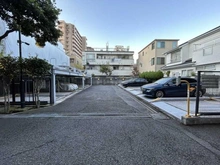 【東京都/新宿区中町】パレ神楽坂 駐車場