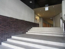 【東京都/新宿区下宮比町】飯田橋ハイタウン エントランス