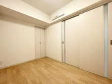 【東京都/新宿区新小川町】飯田橋第二パークファミリア 洋室（約4.2帖）