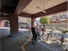 【東京都/文京区春日】安藤坂東方マンション 駐輪場