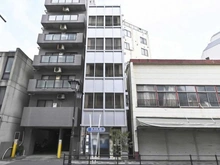 【東京都/文京区水道】東和ビル 外観：写真中央が該当マンションです。