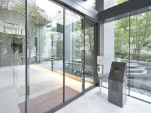 【東京都/千代田区飯田橋】アルビオ・ザ・タワー千代田飯田橋 エントランス