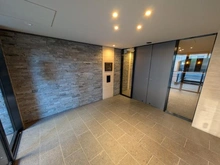 【東京都/新宿区若宮町】オープンレジデンシア神楽坂若宮町ヒルズ エントランス