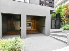 【東京都/新宿区筑土八幡町】ブランズ神楽坂 エントランス