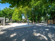 【東京都/新宿区筑土八幡町】ブランズ神楽坂  白銀公園（現地より約290m）