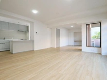 【東京都/新宿区南榎町】ロイヤルガーデン南榎 リビング・ダイニング