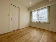 【東京都/新宿区東五軒町】アリビオーレ神楽坂 洋室