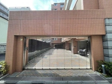 【東京都/新宿区西五軒町】プレミスト神楽坂 駐車場