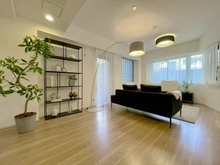 【東京都/新宿区市谷甲良町】ザ・パークハウス市谷甲良町 リビング：※家具・調度品は販売価格に含まれておりません