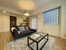 【東京都/新宿区市谷甲良町】ザ・パークハウス市谷甲良町 リビング