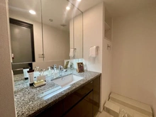 【東京都/新宿区市谷甲良町】ザ・パークハウス市谷甲良町 洗面室