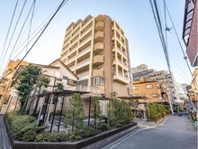 【東京都/新宿区新小川町】グランスイート　ラ・ヴィル 外観