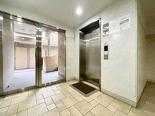【東京都/新宿区新小川町】グランスイート　ラ・ヴィル 共用部：エレベーター
