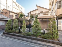 【東京都/新宿区新小川町】グランスイート　ラ・ヴィル バイク置き場