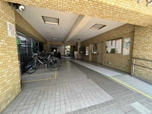 【東京都/文京区関口】朝日関口マンション アプローチ