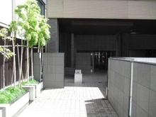 【東京都/新宿区岩戸町】サンクタス神楽坂 アプローチ