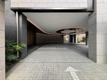 【東京都/新宿区払方町】パレロワイヤル市ヶ谷 アプローチ