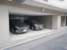 【東京都/新宿区赤城下町】グランシャリオ神楽坂 駐車場