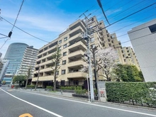 【東京都/新宿区新小川町】アトラス江戸川アパートメント 外観