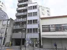 【東京都/文京区水道】東和ビル 外観：写真中央が該当マンションです。