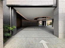 【東京都/新宿区払方町】パレロワイヤル市ヶ谷 エントランス
